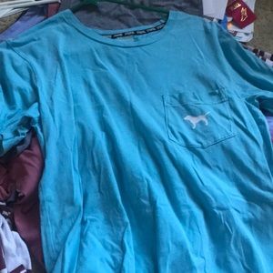 Victoria’s Secret Pink pocket t shit with logo